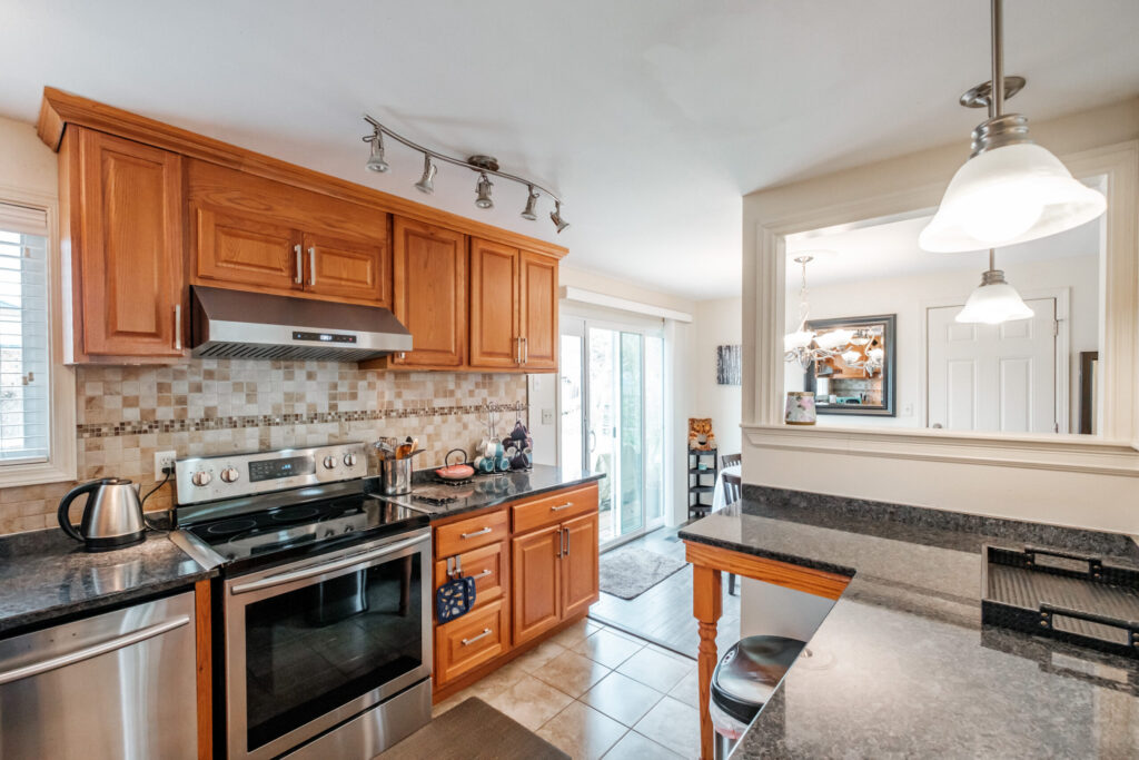 Circle Retreat kitchen